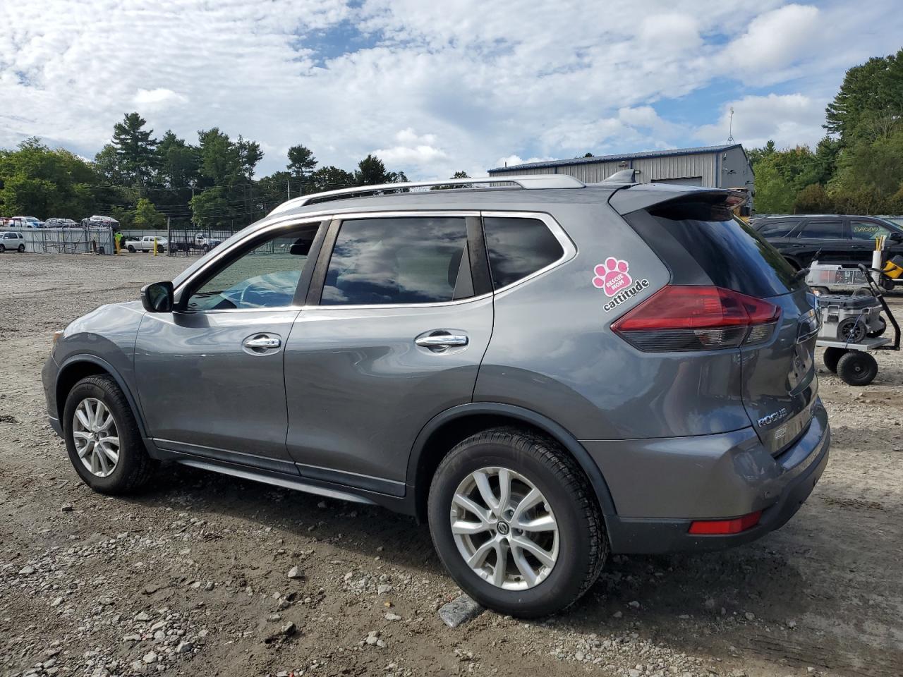 Nissan Rogue S