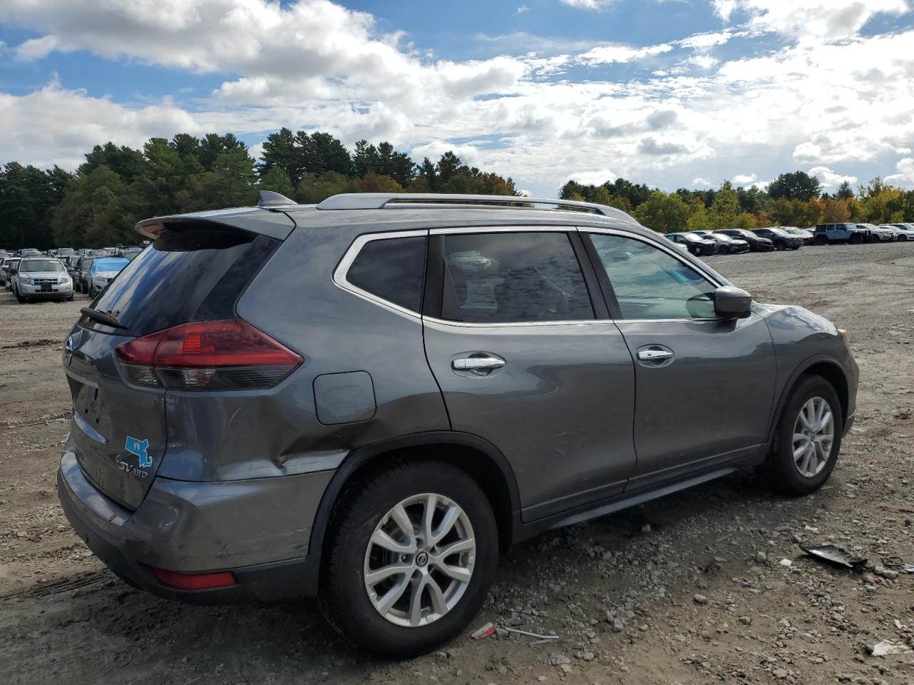 Nissan Rogue S
