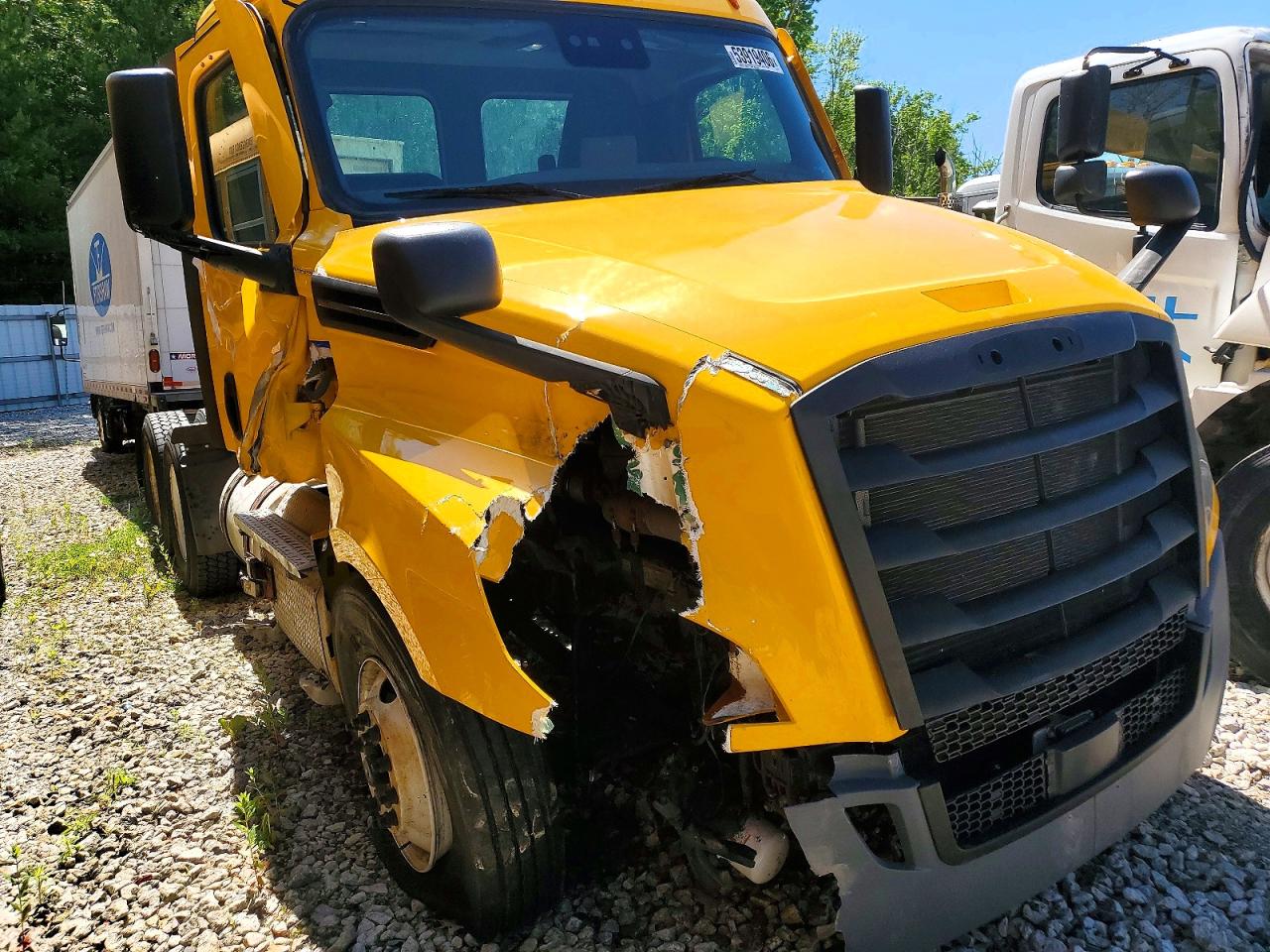 Freightliner Cascadia 126