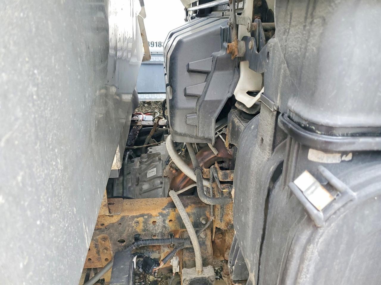 Hino 195