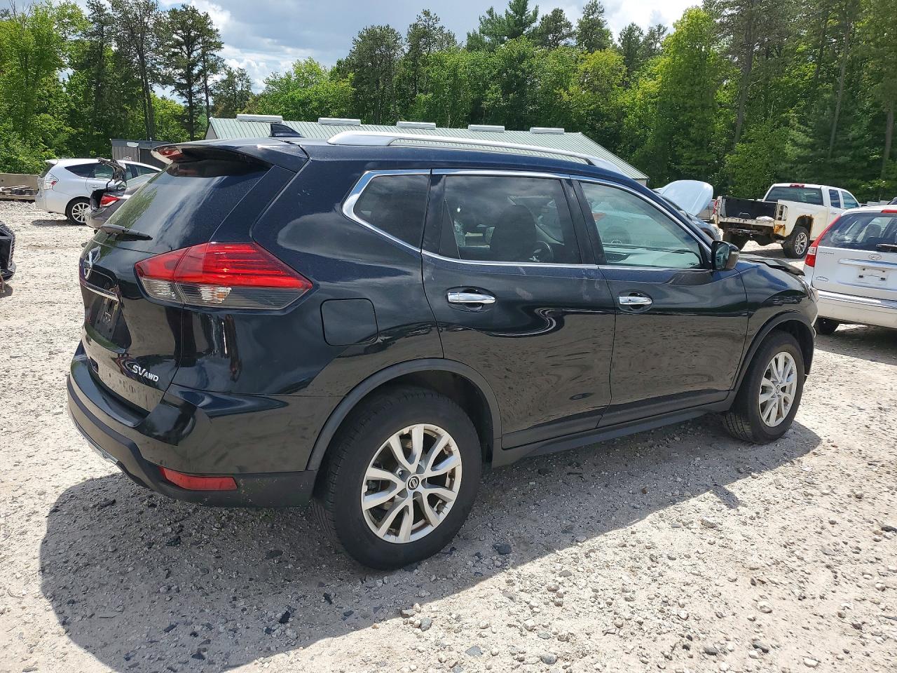Nissan Rogue Sv