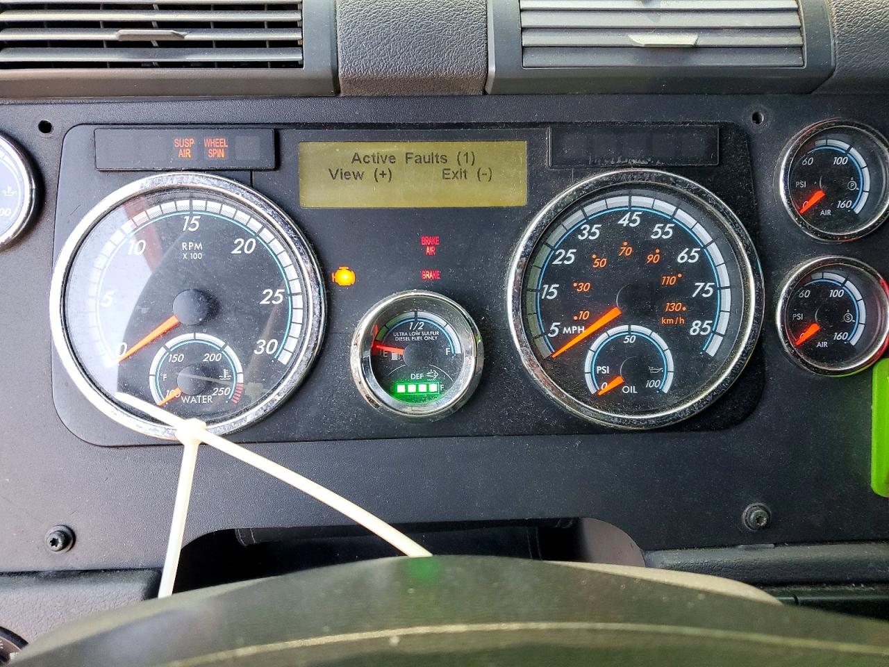 Freightliner Cascadia 126