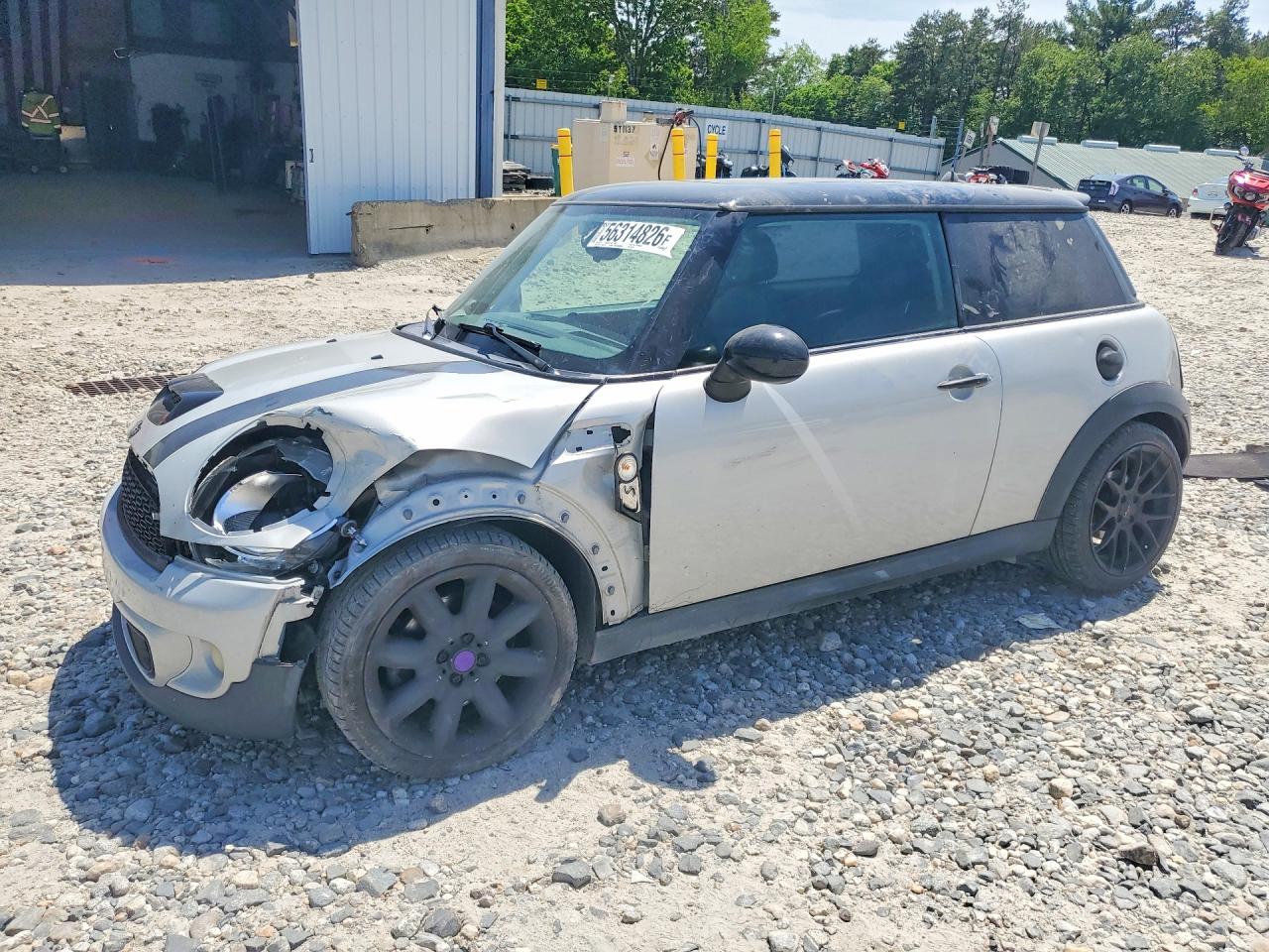 Salvage MINI Cooper Image