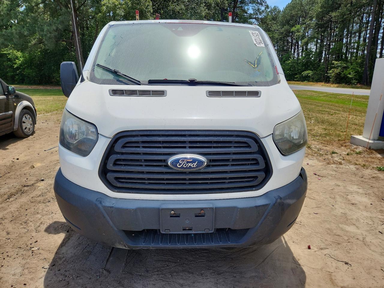 Ford Transit T-150