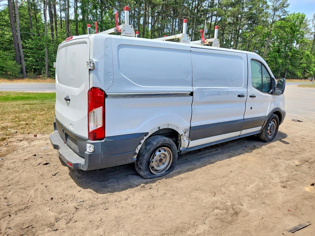 Ford Transit T-150