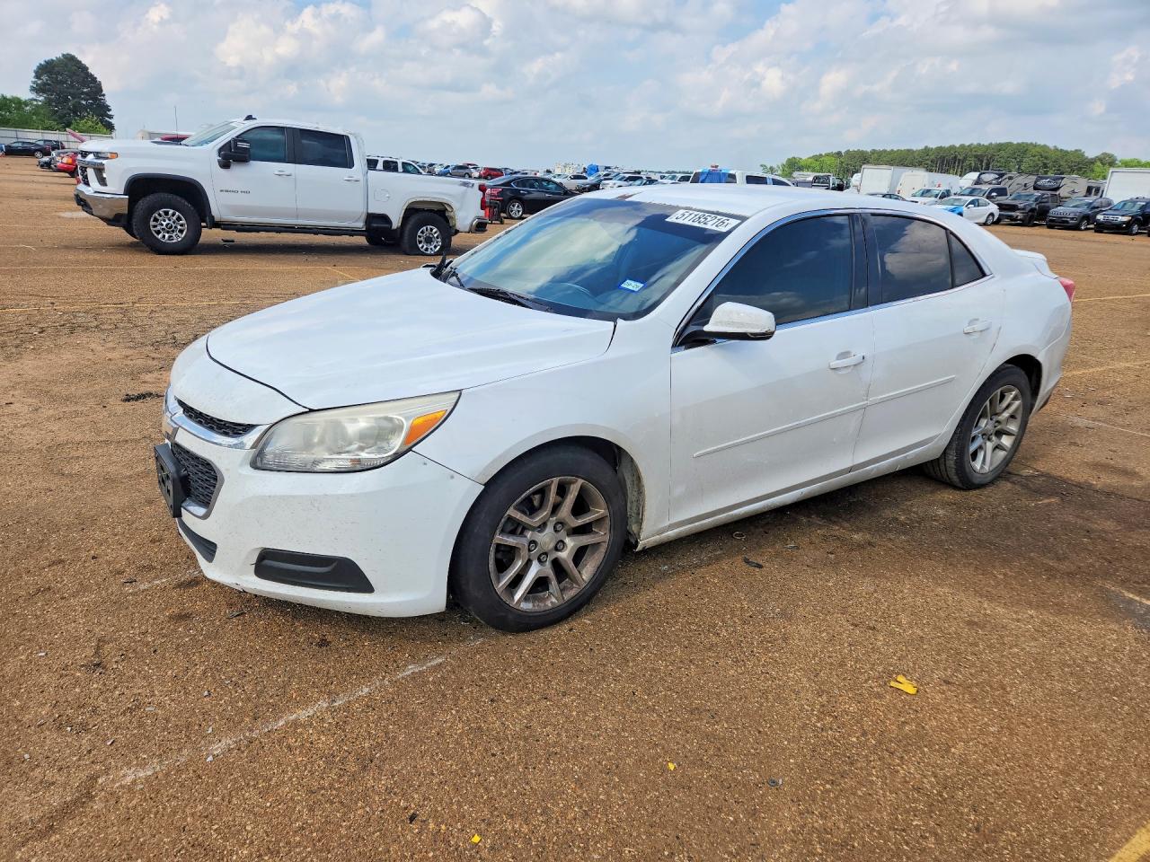 Salvage Chevrolet Malibu Image