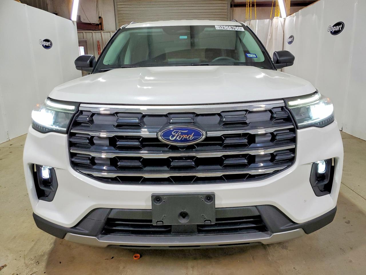 Ford Explorer Active