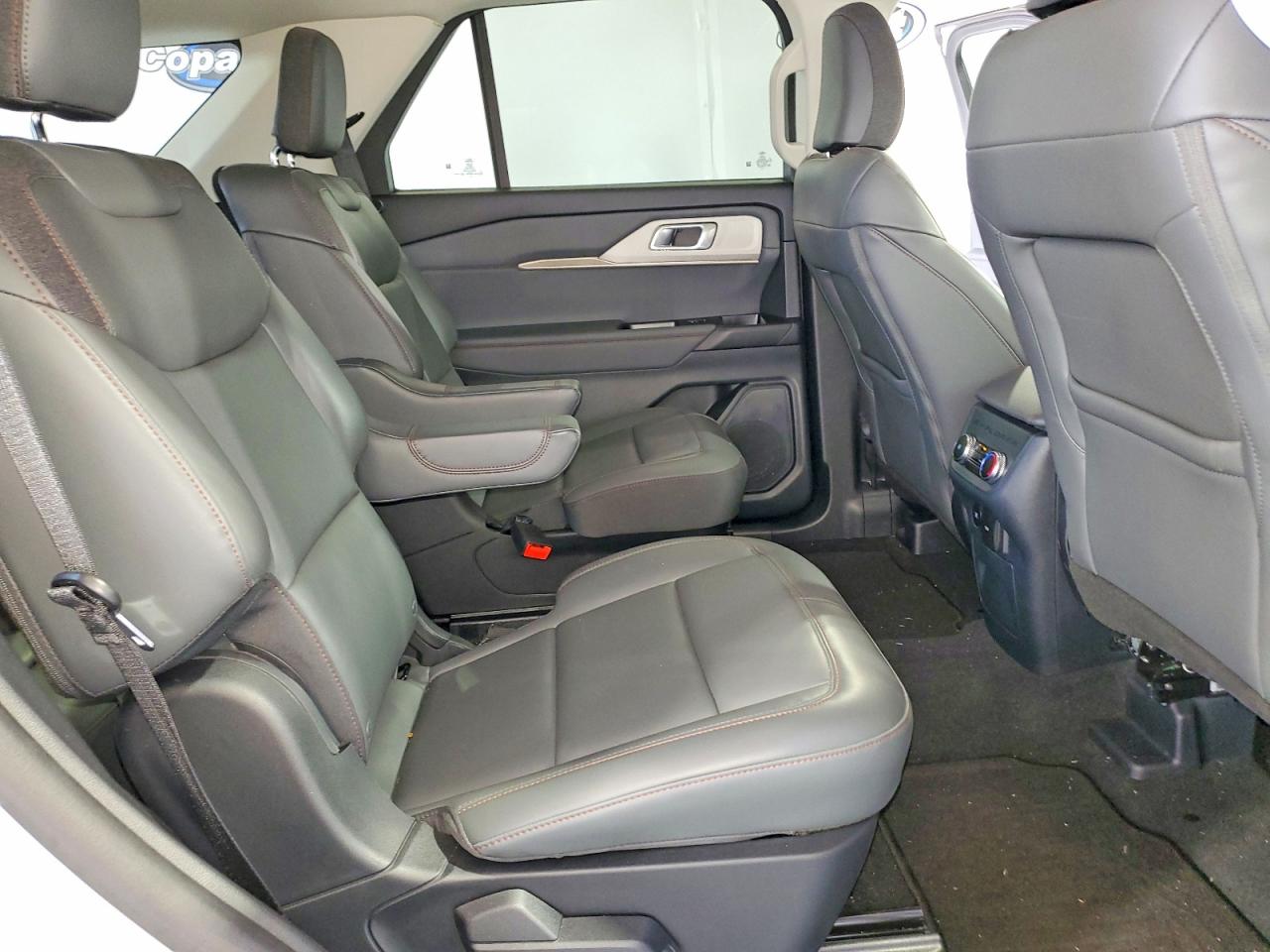 Ford Explorer Active
