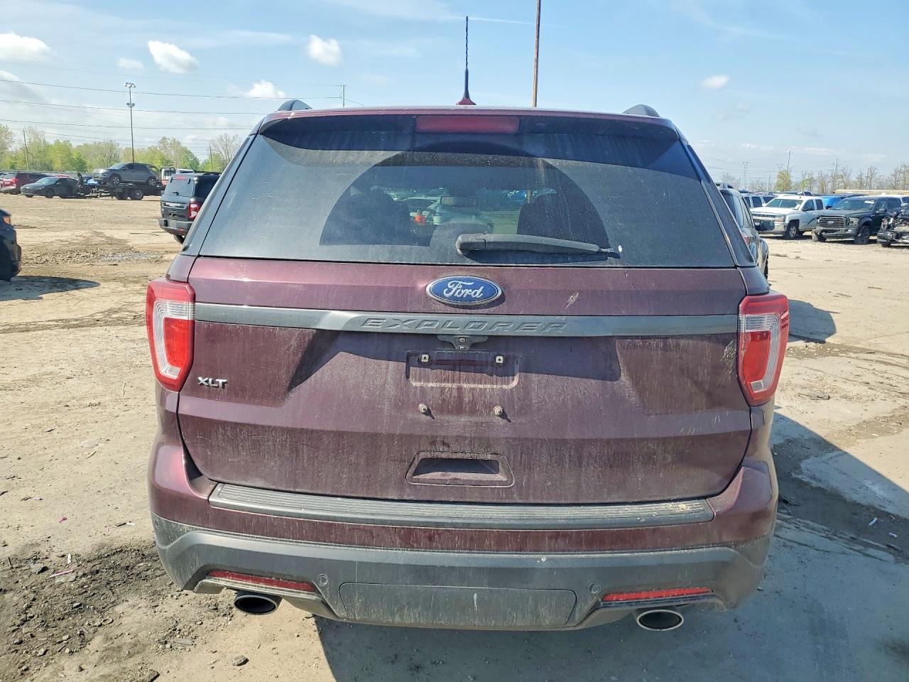 Ford Explorer Xlt