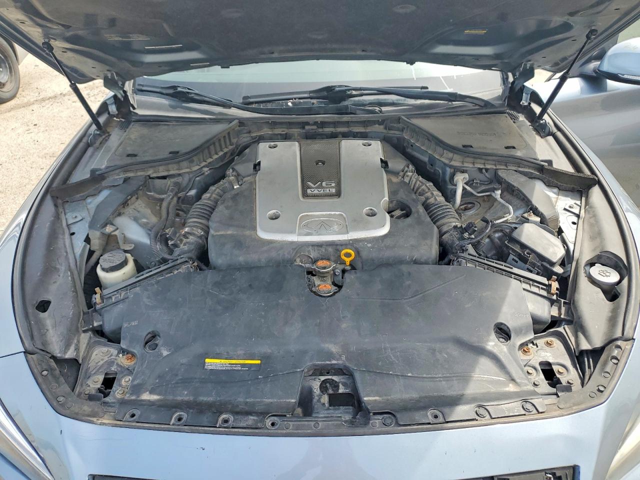 INFINITI Q50 Sport