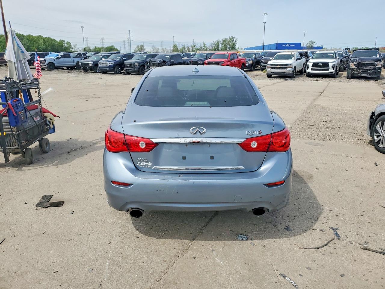 INFINITI Q50 Sport