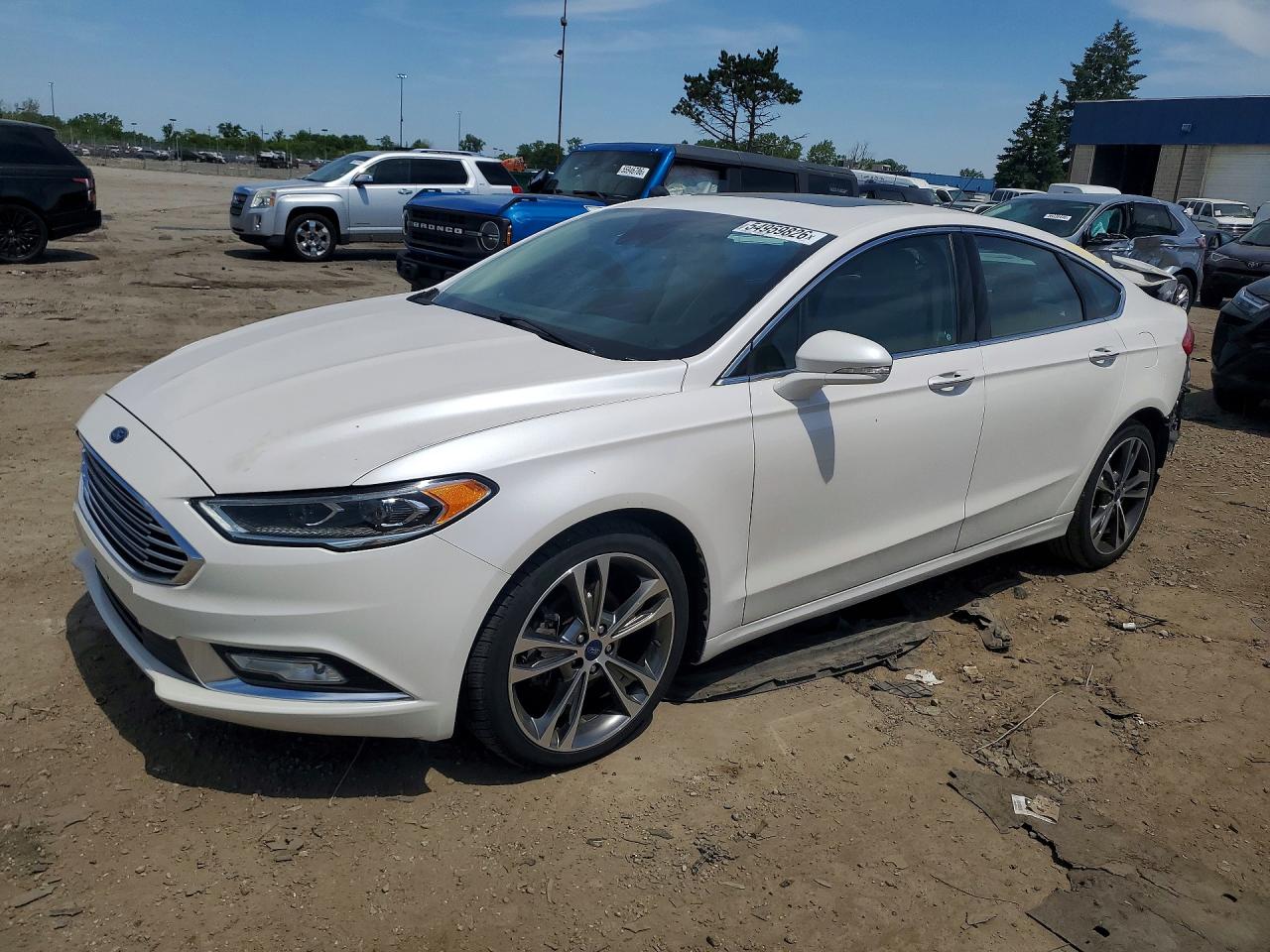 Salvage Ford Fusion Image