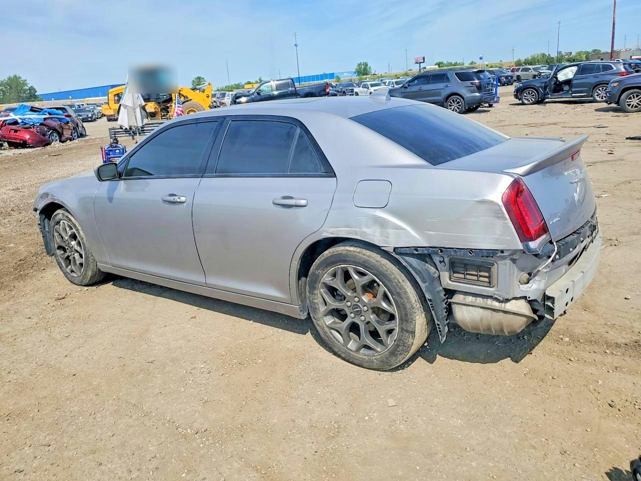 Chrysler 300 S