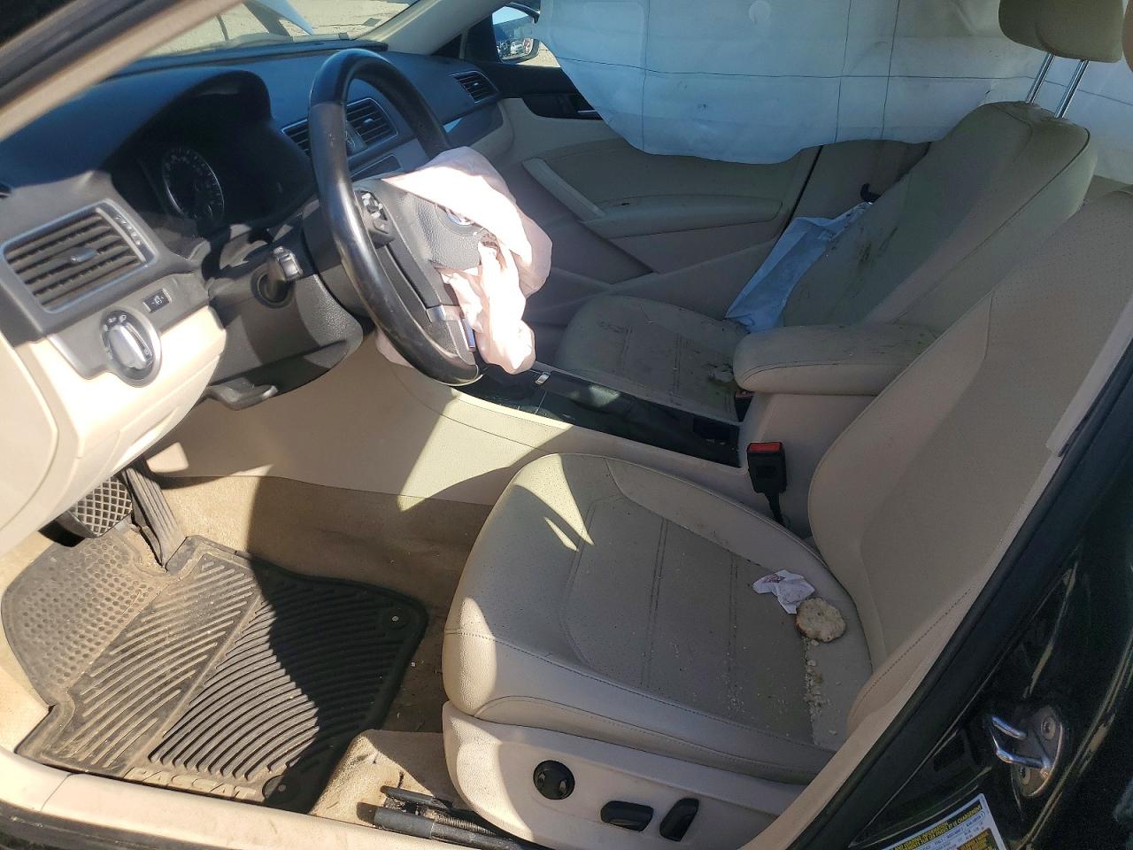 Volkswagen Passat S