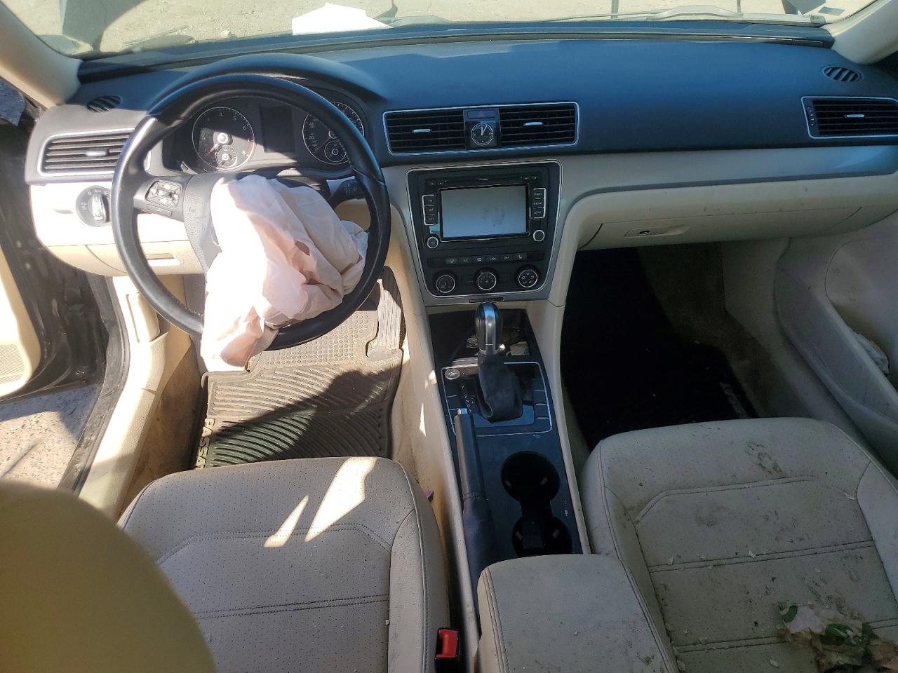 Volkswagen Passat S