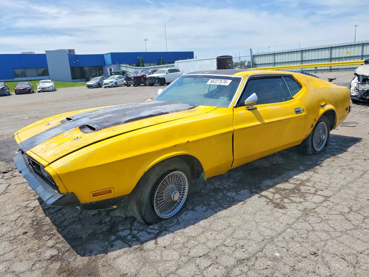 Salvage Ford Mustang Image
