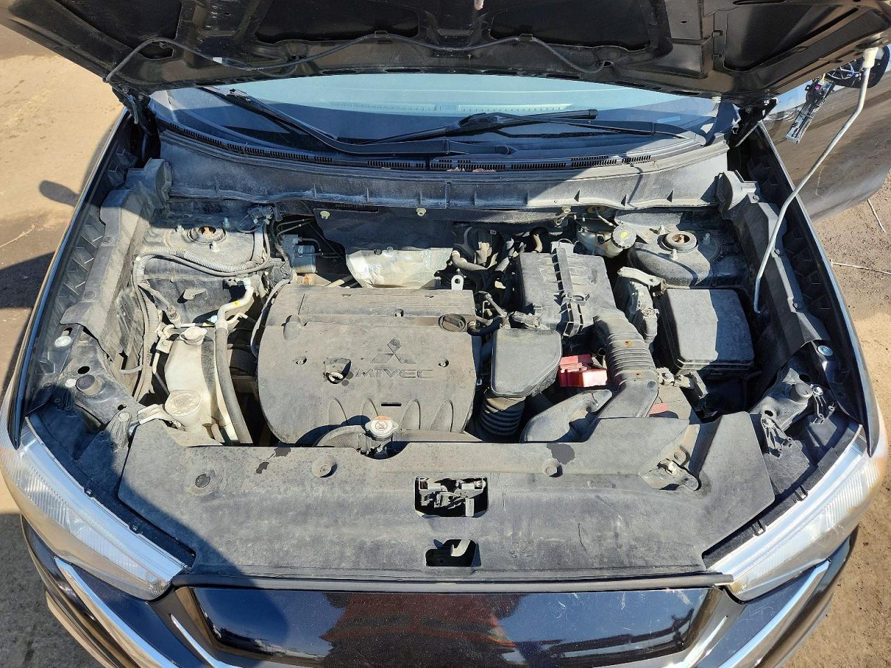 Mitsubishi Outlander Es