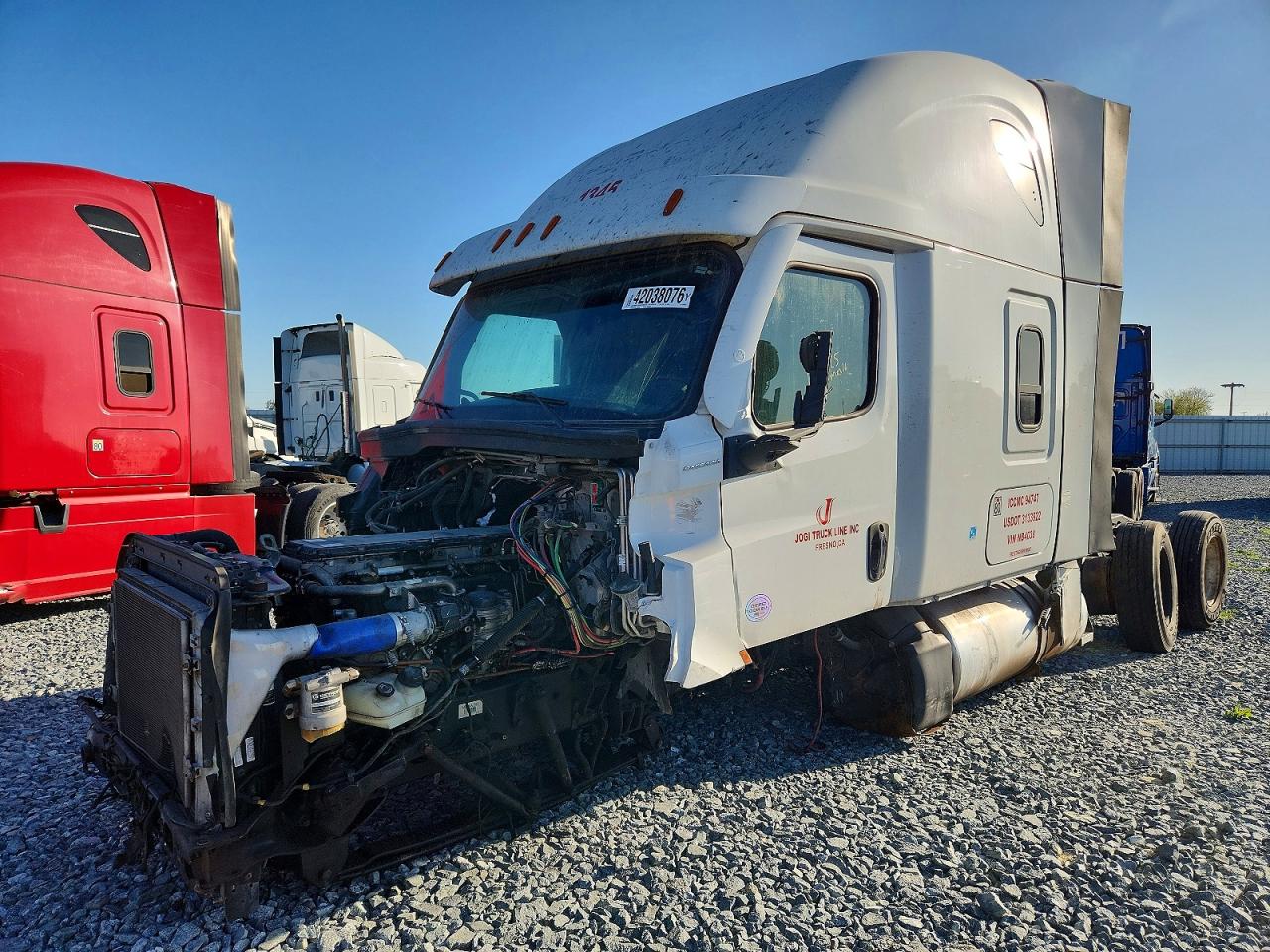Freightliner Cascadia 126