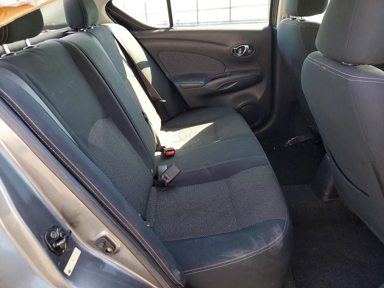 Nissan Versa 1.6 Sv