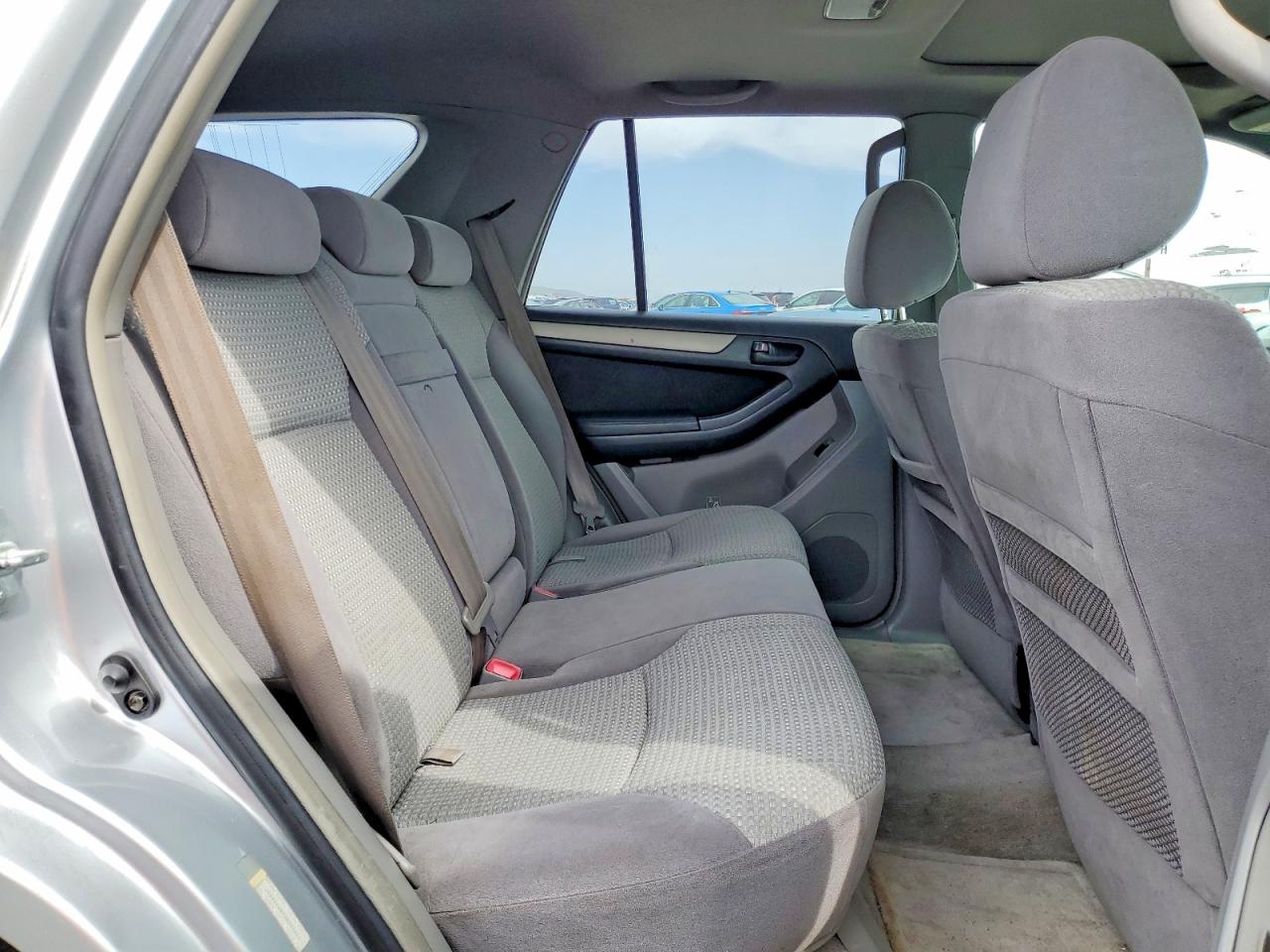 Toyota 4Runner Sr5