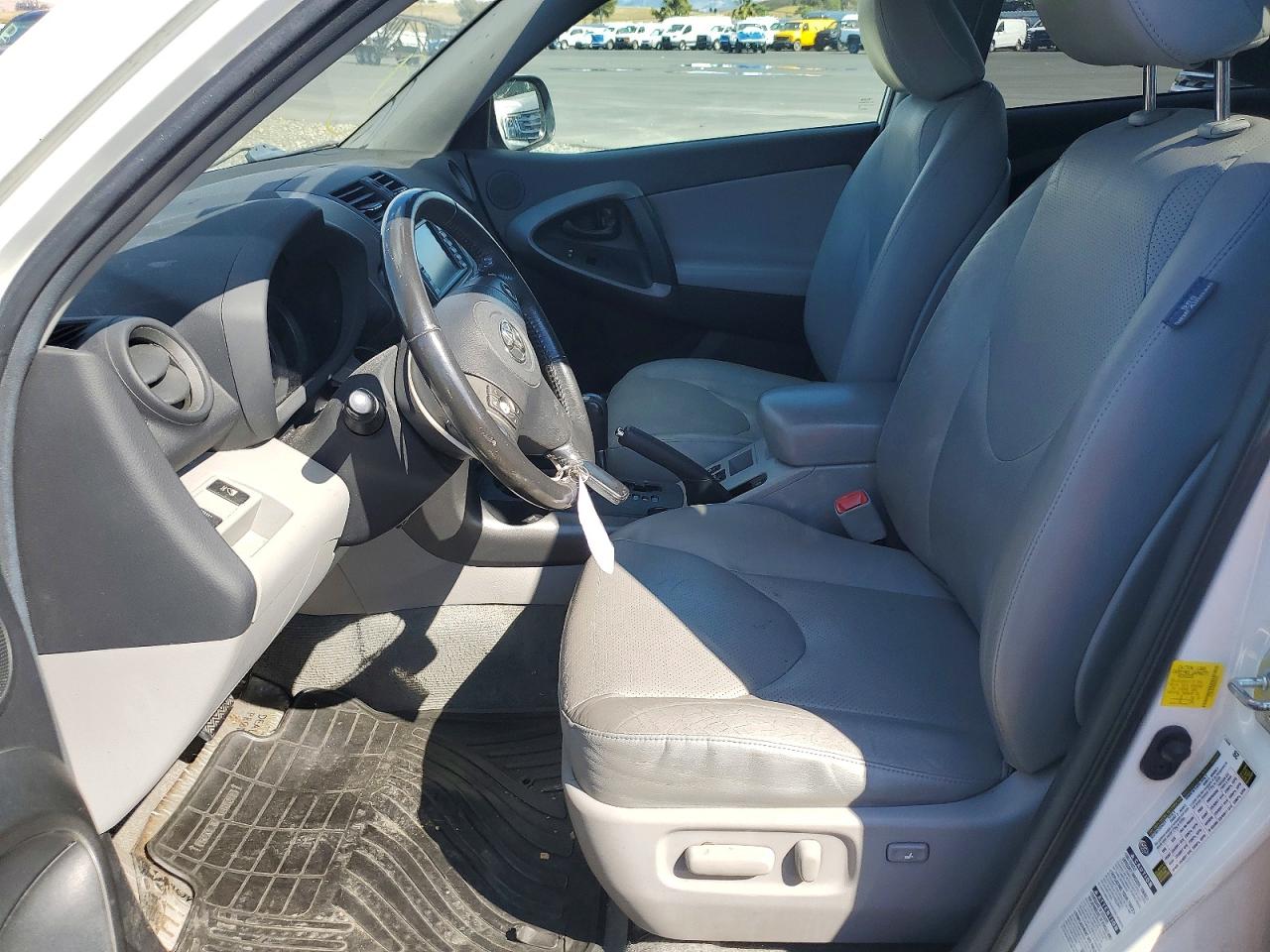 Toyota RAV4 Limited