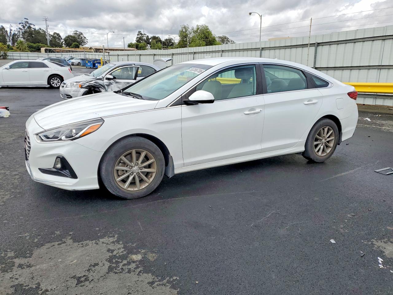 Salvage Hyundai SONATA Image