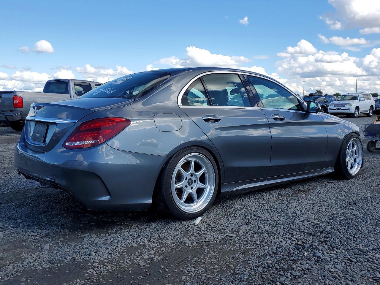 Mercedes-Benz C-Class 300