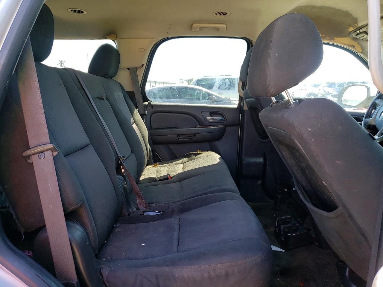Chevrolet Tahoe C1500 Ls