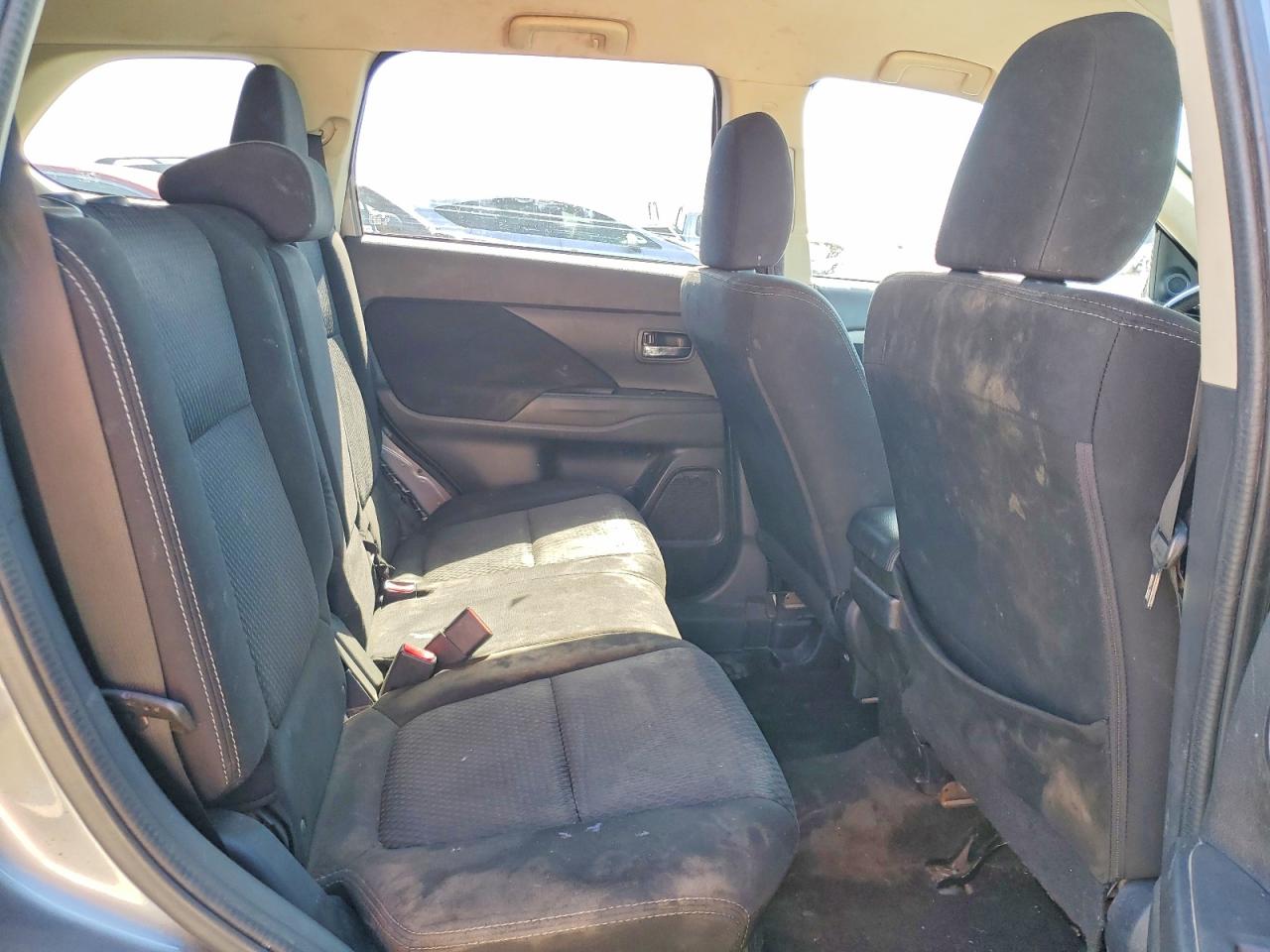 Mitsubishi Outlander Se