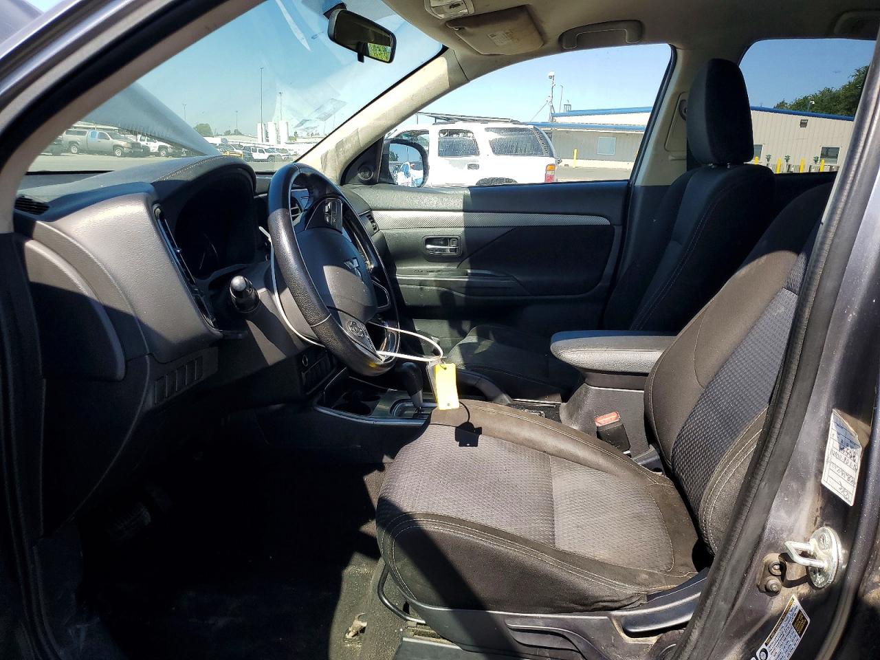 Mitsubishi Outlander Se