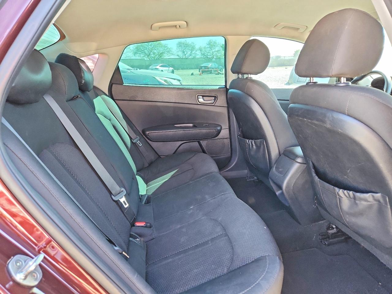 Kia Optima Lx
