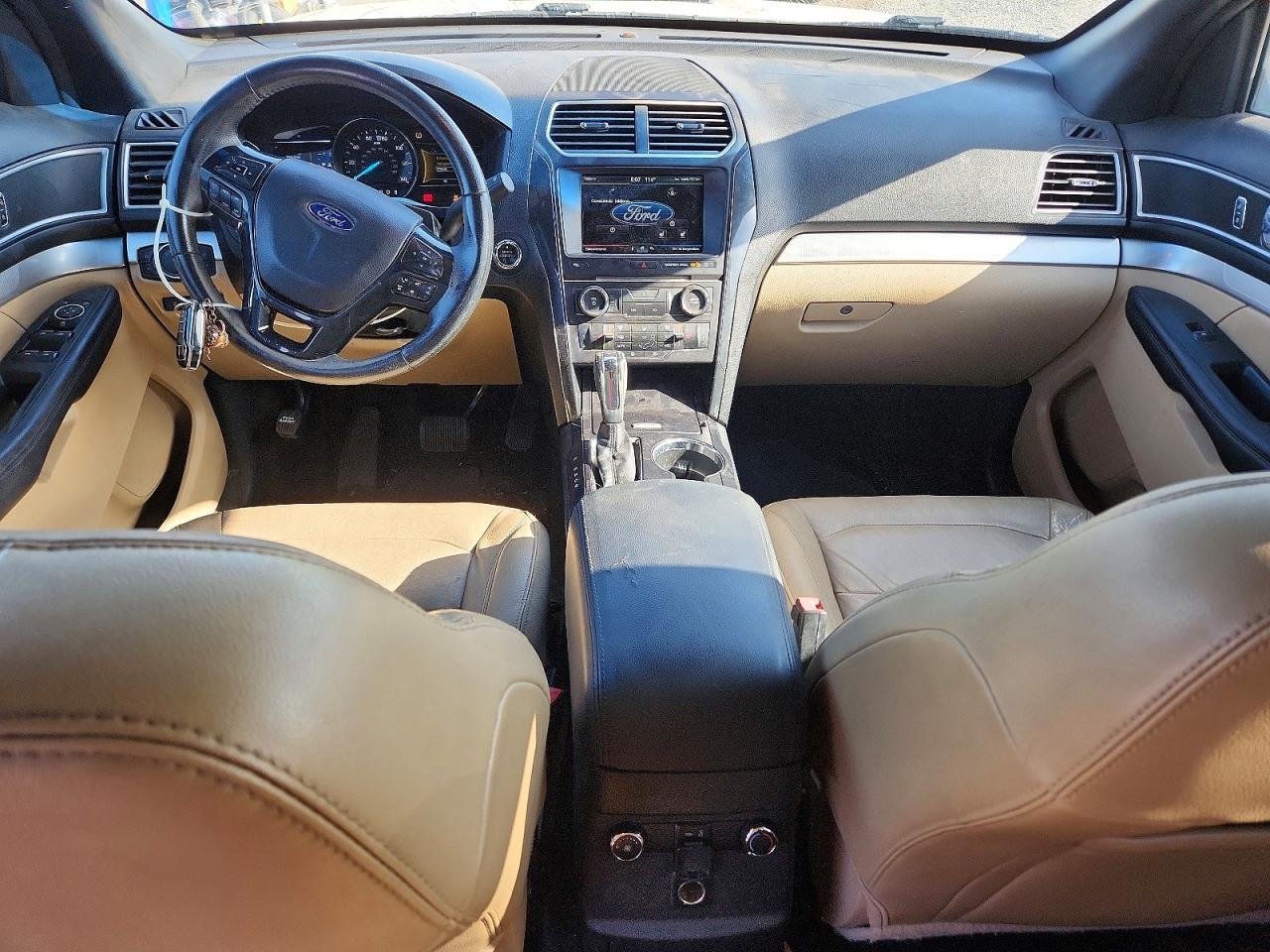 Ford Explorer Xlt