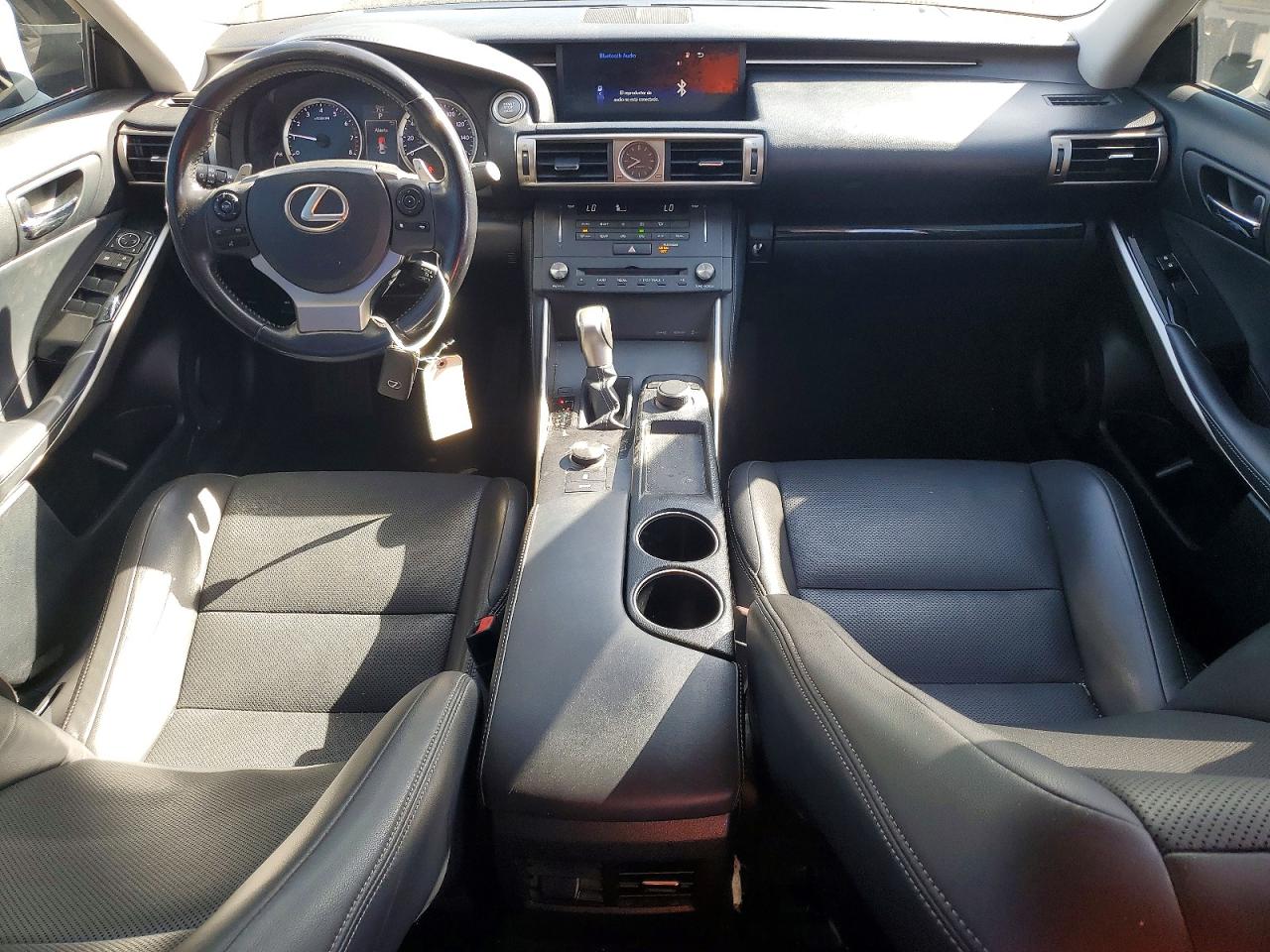 Lexus Is Base