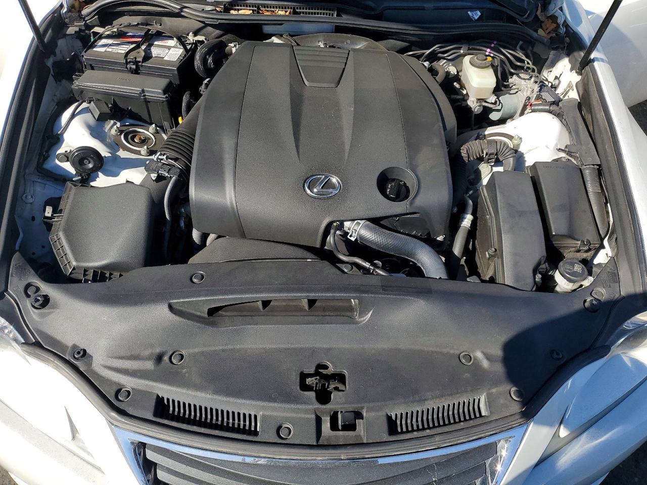 Lexus Is Base