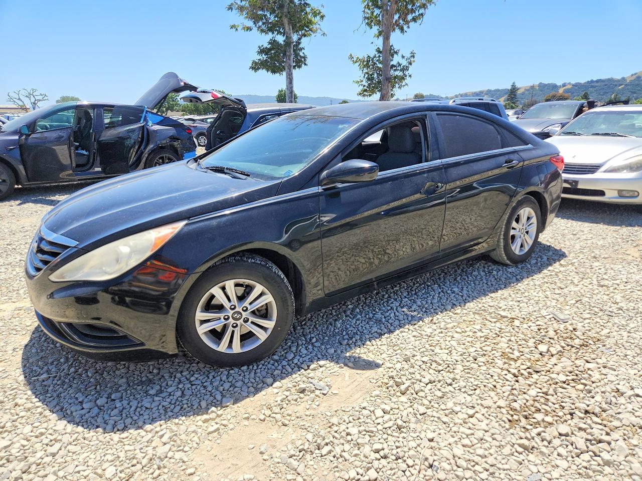 Salvage Hyundai SONATA Image
