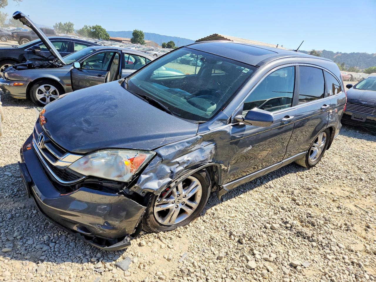 Salvage Honda Crv Image