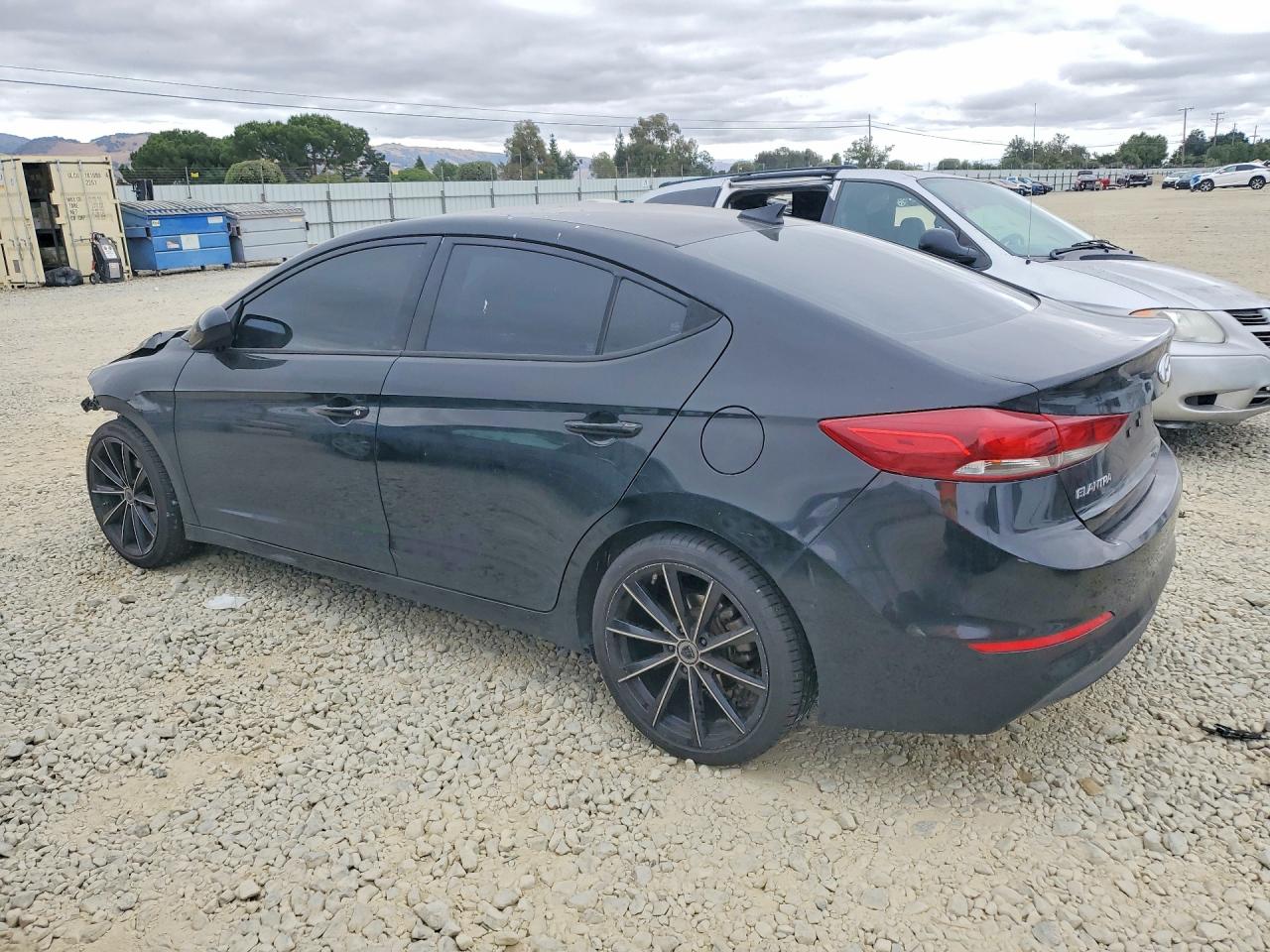 Hyundai ELANTRA Sel