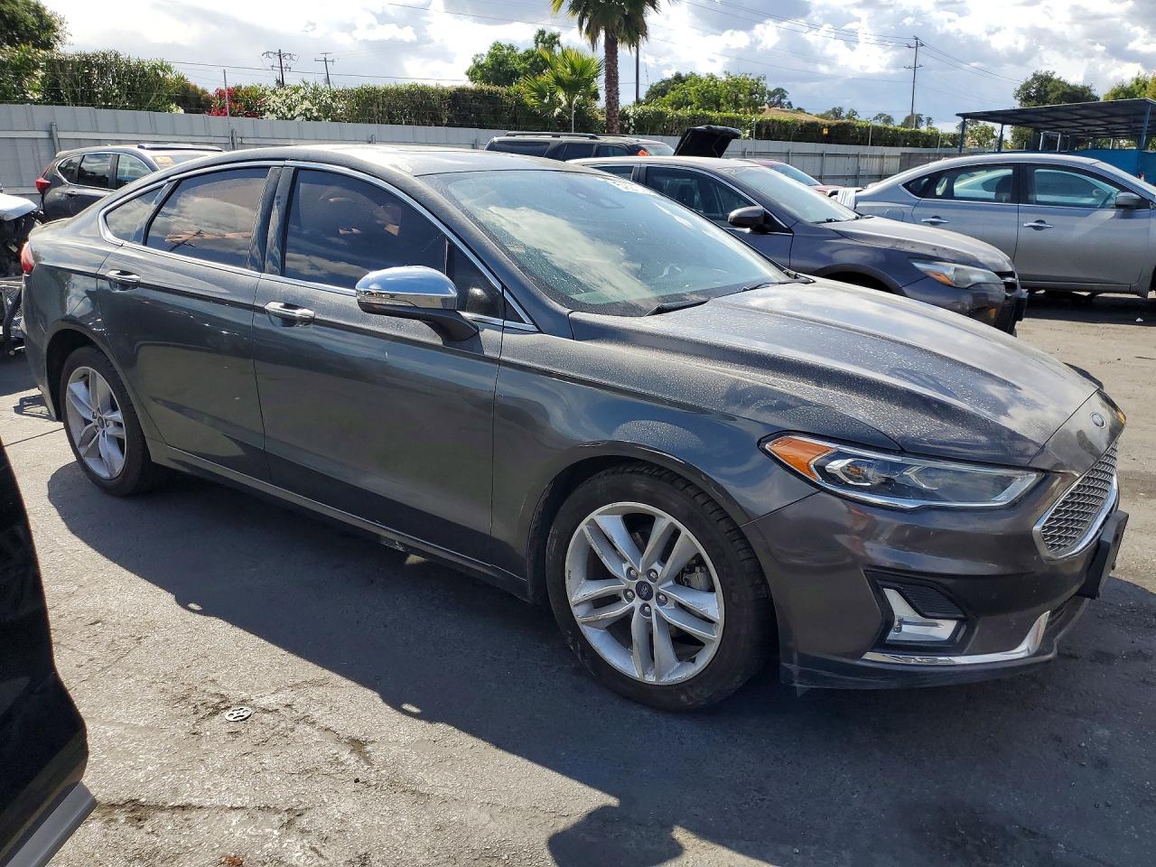 Ford Fusion Titanium