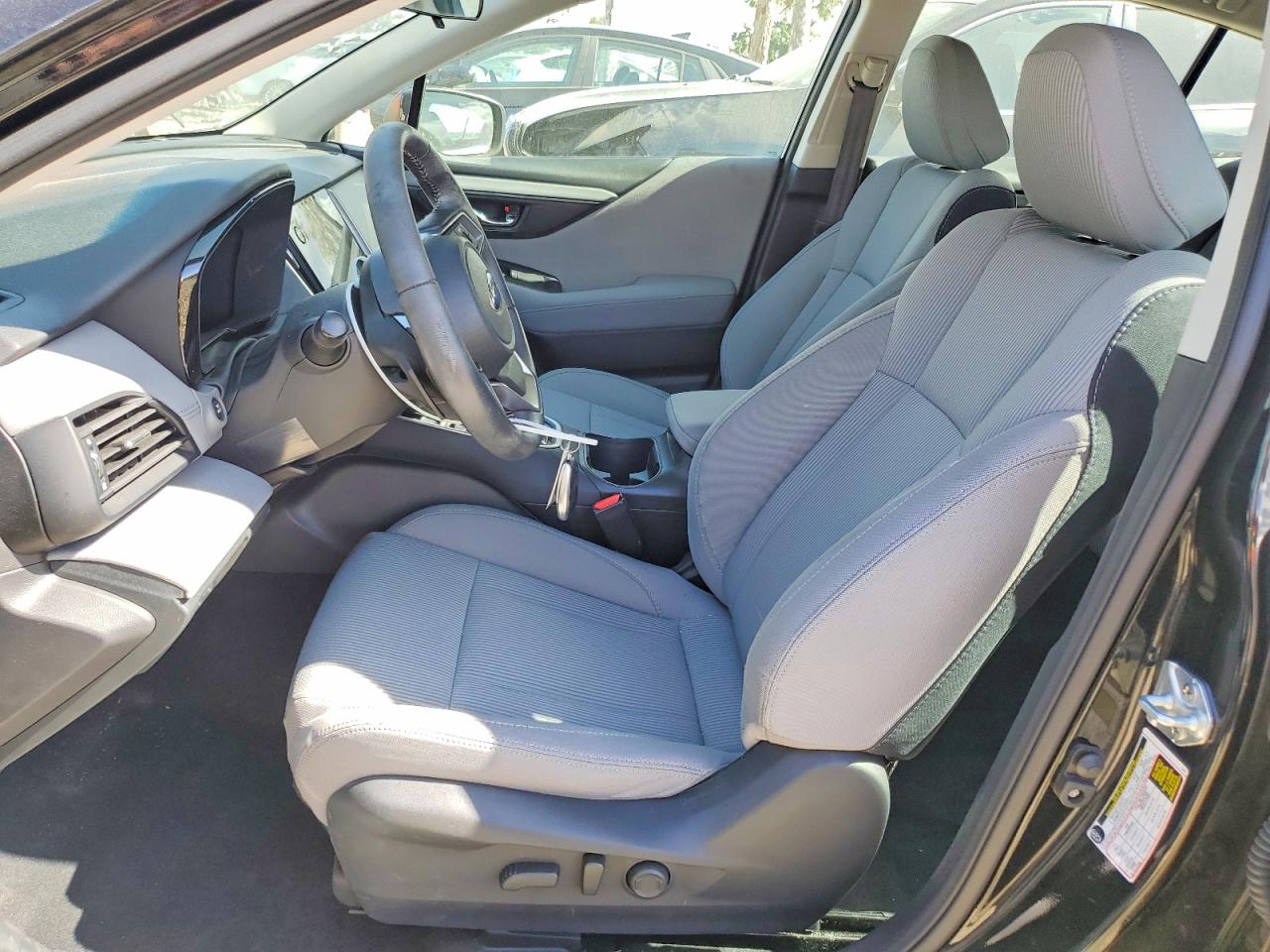 Subaru Legacy Premium