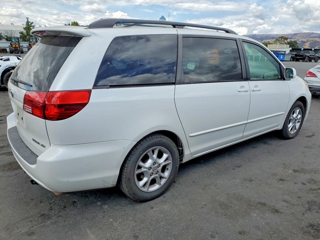 Toyota Sienna Xle 7 Passenger