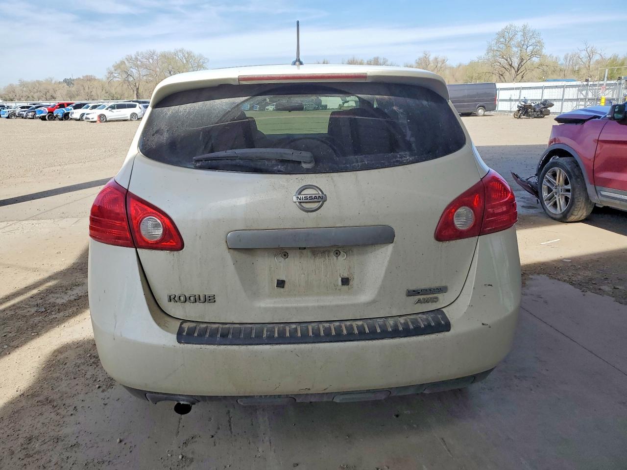Nissan Rogue S