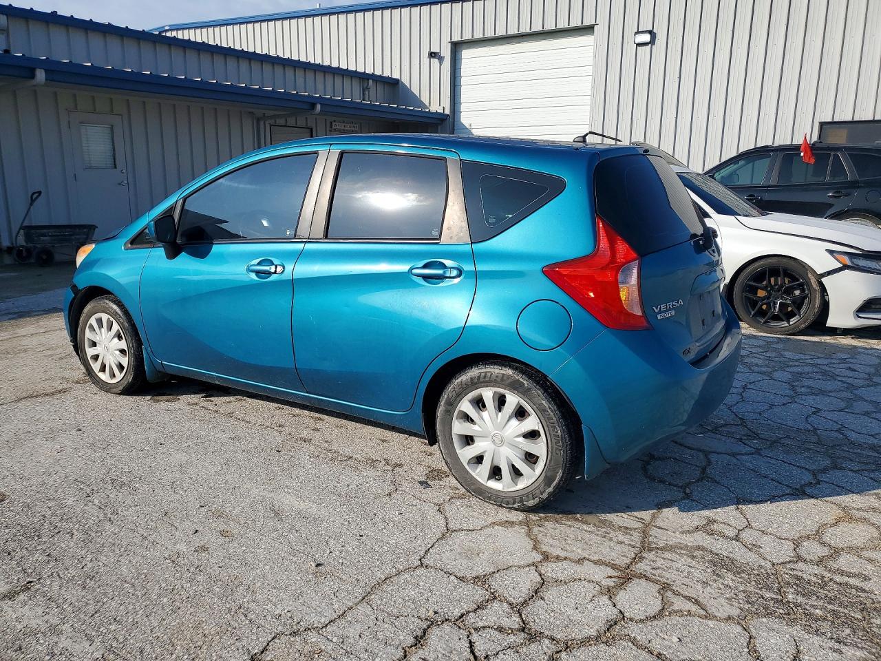 Nissan Versa Sv