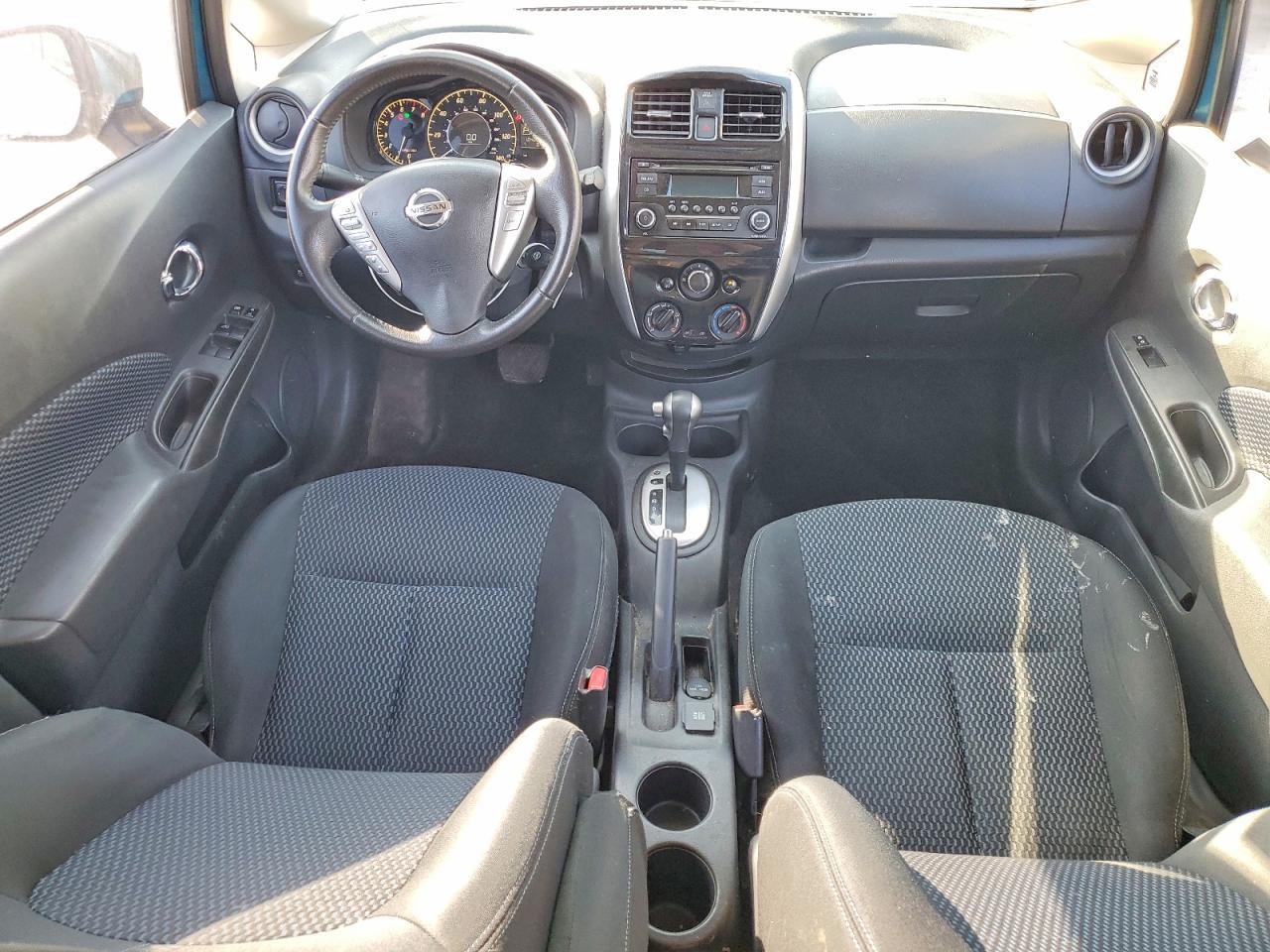 Nissan Versa Sv