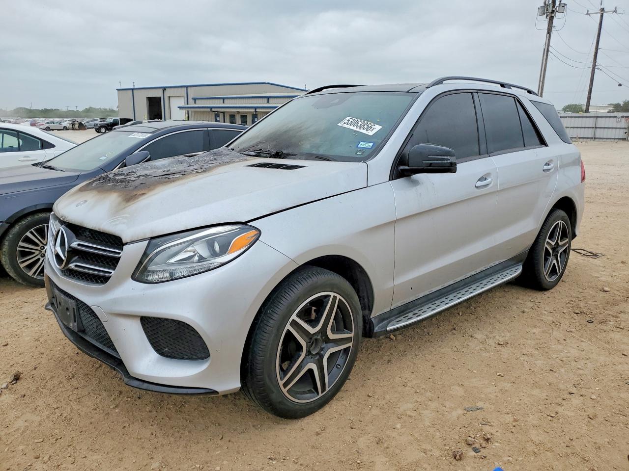 Salvage Mercedes-Benz GLE Image