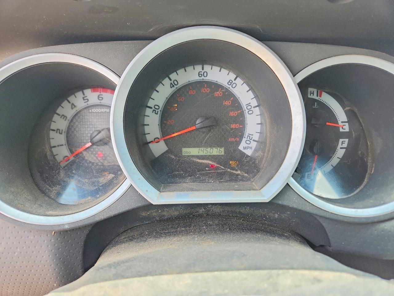 Toyota Tacoma V6