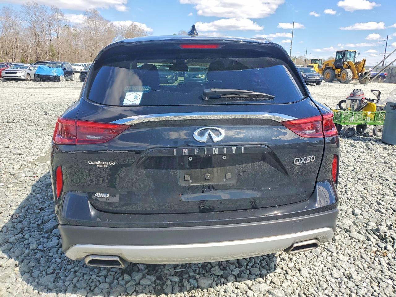 INFINITI Qx Luxe