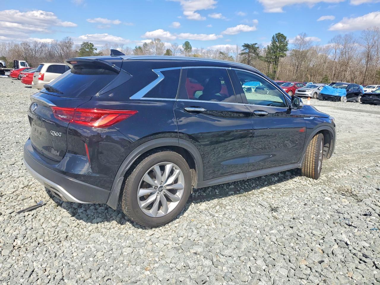 INFINITI Qx Luxe