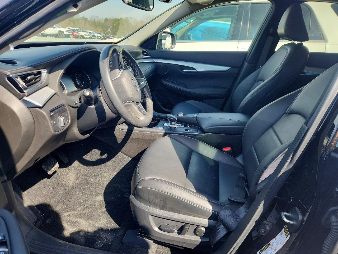 INFINITI Qx Luxe