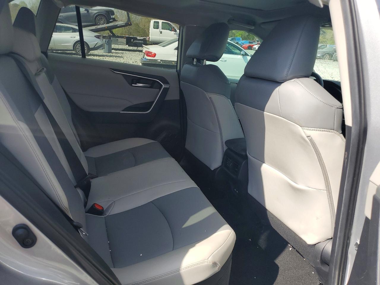 Toyota RAV4 Xle Premium