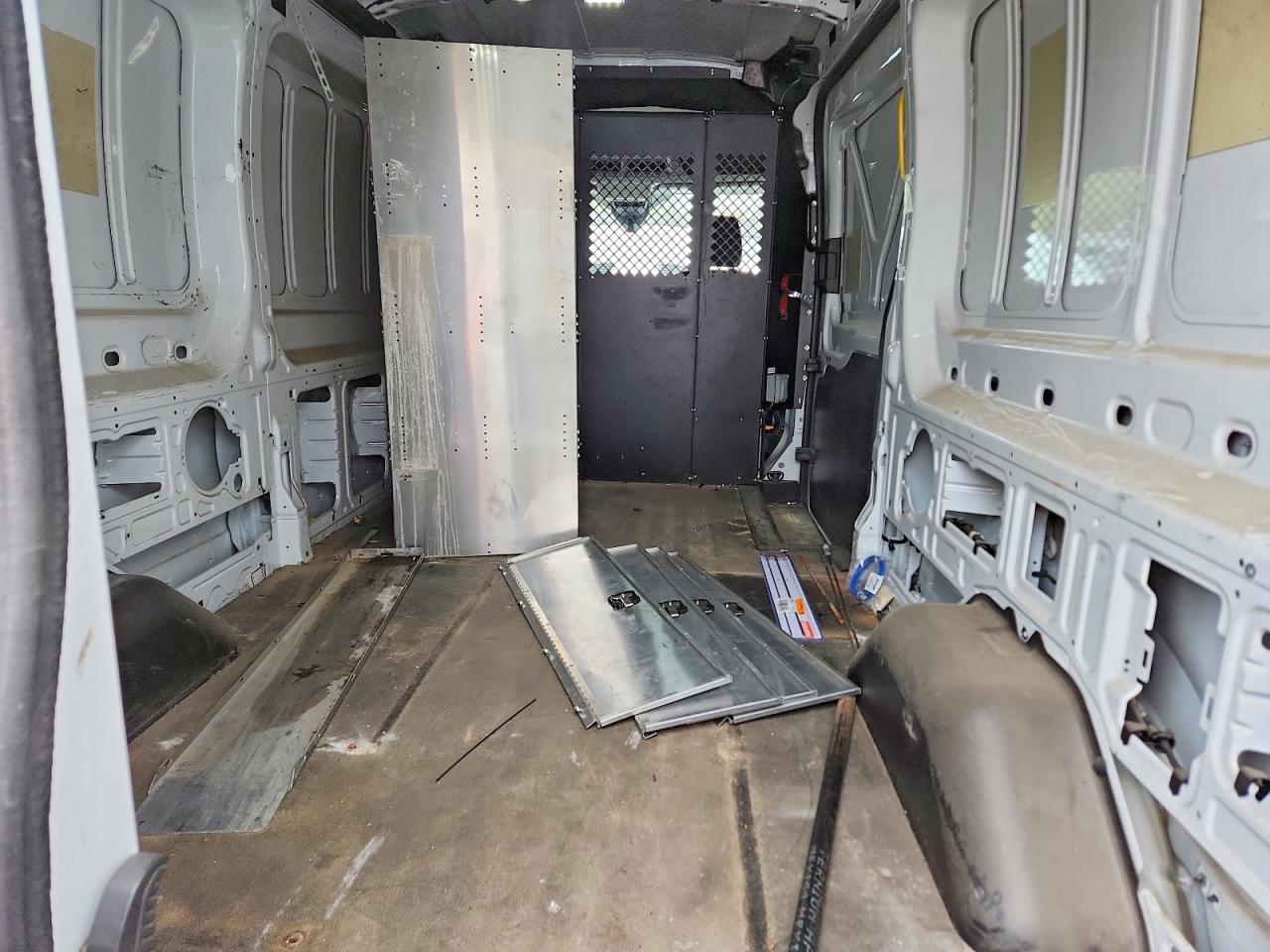 Ford Transit T-150